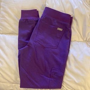 Figs Zamora jogger XXS petite in ultraviolet. New without tags.